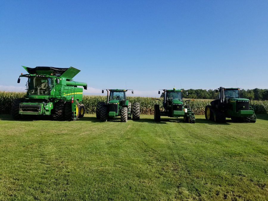 FARM EQUIPMENT RETIREMENT AUCTION IN JAY COUNTY, INDIANA